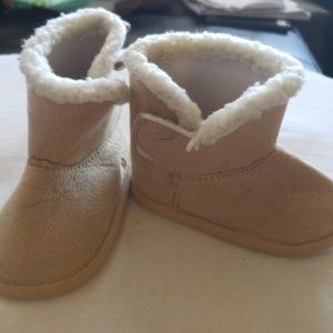 Light Tan Snow Boots
